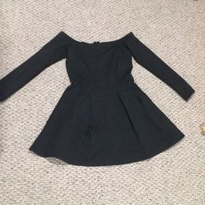 Lulu’s size Large skater gray off shoulder dress